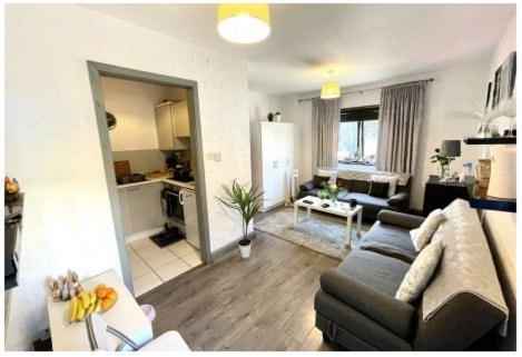 Romeo & Juliet'S With Private Parking Appartement Stratford-upon-Avon Kamer foto